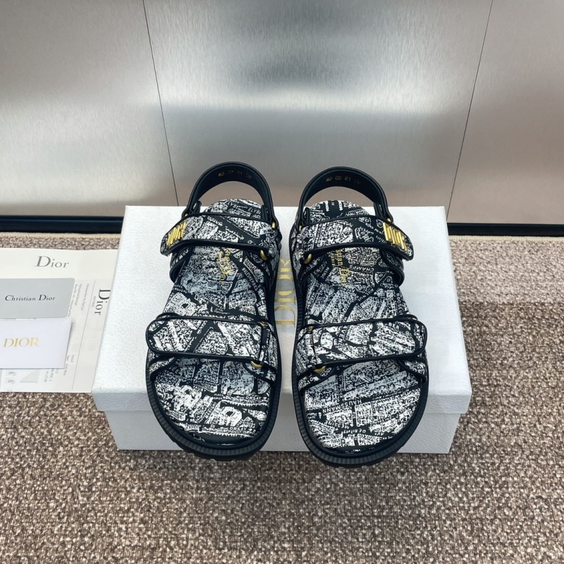 ch**an D*or sandals